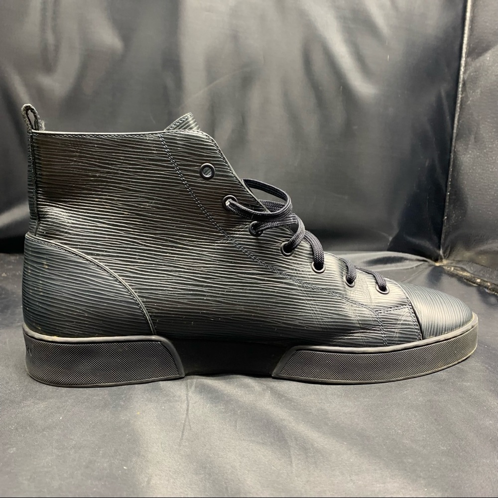 Louis Vuitton High Too Sneakers - Picture 6 of 12